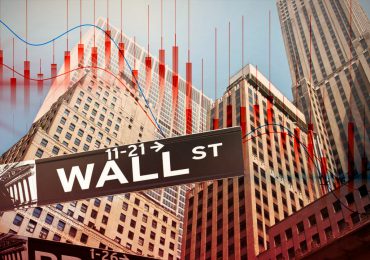 Wall Street vuelve a caer y alcanza mínimos en casi dos años