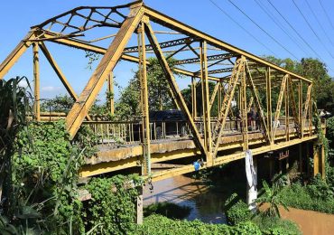 MOPC dispone cierre del puente Sabaneta sobre el río Camú en La Vega