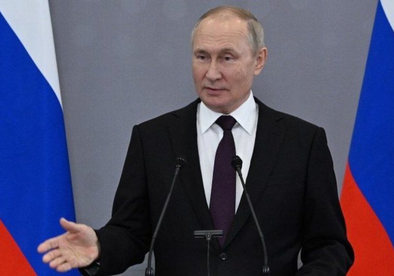 Putin instaura ley marcial en territorios anexionados por Rusia en Ucrania ﻿