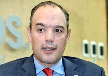 Senador José del Castillo: Partidos políticos ejercen sus actividades en el marco de la Constitución