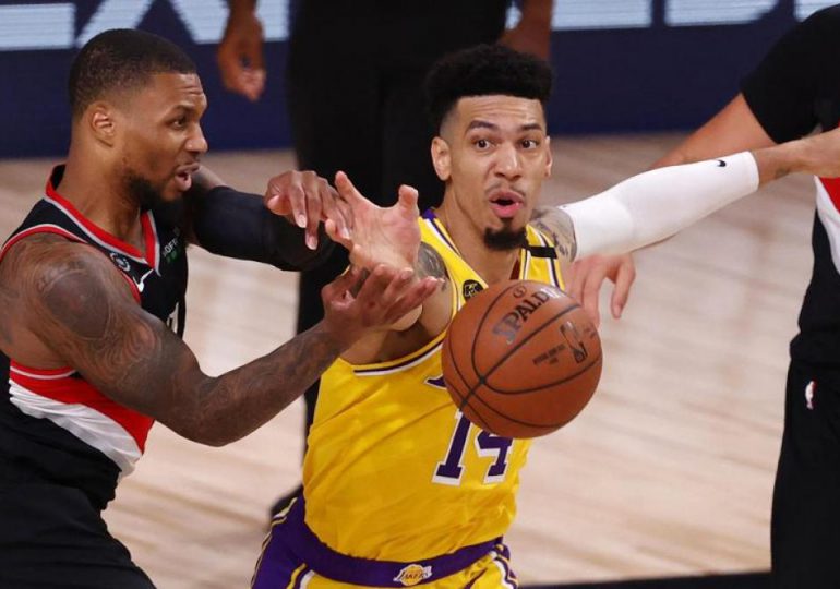 Los Lakers encajan su tercera derrota ante los Blazers de Lillard