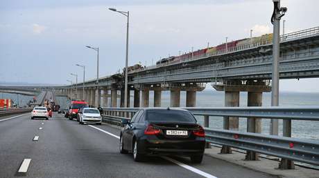 Restablecen el tráfico en el puente de Crimea tras la explosión