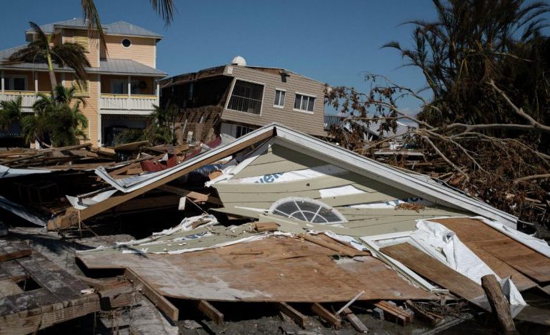 El huracán Ian dejó más de 100 muertos en EEUU