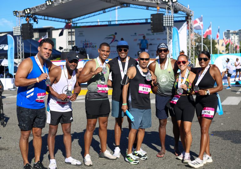 Alcaldesa da la salida a quinta edición maratón oficial de Santo Domingo