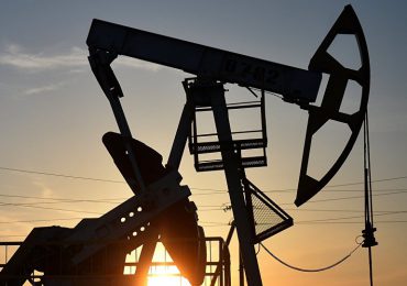 El petróleo se dispara por fortaleza de demanda de crudo