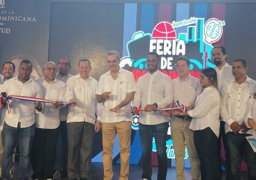 Presidente Abinader inaugura "Feria de Emprendimiento y Juventud 2022"