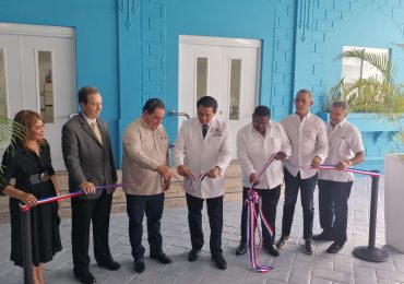 SNS inaugura áreas remozadas Centro Sanitario de Santo Domingo con inversión de RD$40 millones