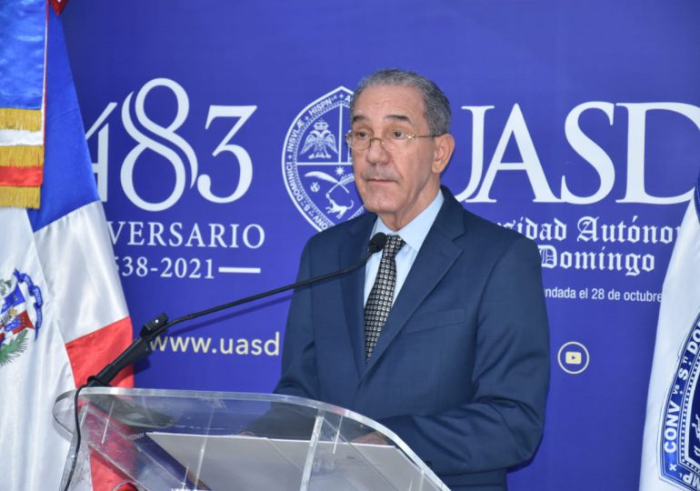 MESCYT dona RD$20 millones a la UASD y al INAIPI para inaugurar 7 Estancias Infantiles
