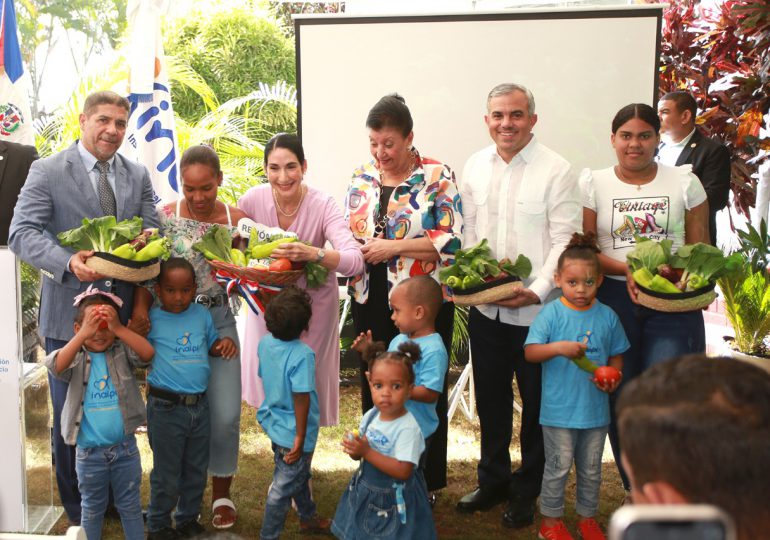 Autoridades del gobierno encabezan lanzamiento de proyecto de Huertos Infantiles en Caipi
