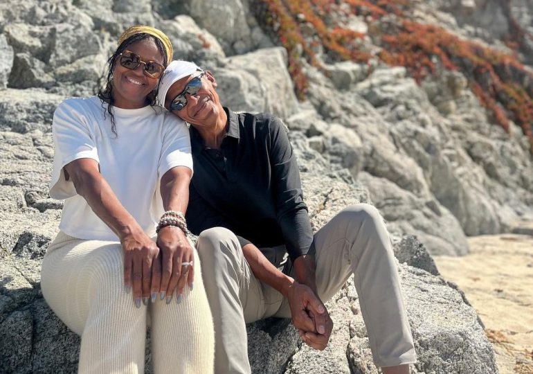 Barack y Michelle Obama celebran 30 aniversario de bodas