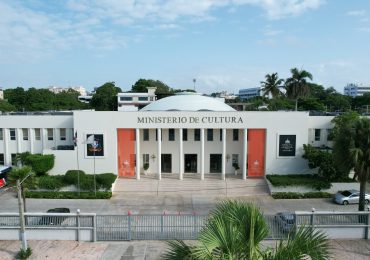 Cultura anuncia lanzamiento del programa Arte Público Dominicano