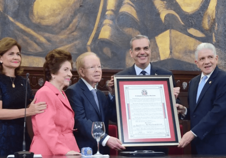 Senado reconoce a Pepín Corripio por aportes al desarrollo económico, cultural y libertad de expresión en RD