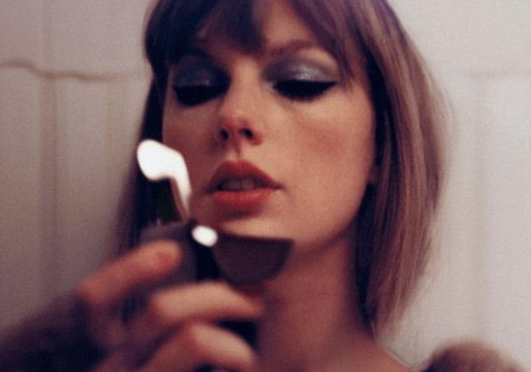 Taylor Swift lanza "Midnights", su décimo álbum