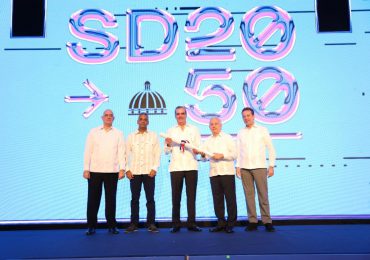 Abinader lanza estrategia provincial de ordenamiento territorial en RD: "Santo Domingo 2050"