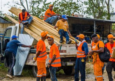 Obras Públicas llevó asistencia a más de 325 mil personas afectadas huracán Fiona en el Este