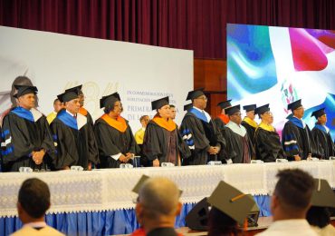 UASD inviste 2,640 profesionales de grado y postgrado dentro de la celebración de su 484 aniversario