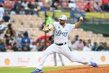 Licey destrona del primer lugar a las Águilas con blanqueada al Escogido