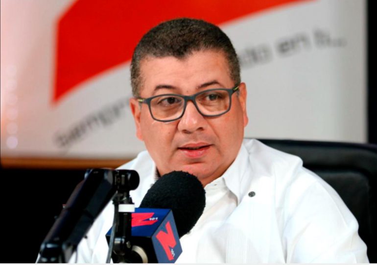 César Fernández afirma presupuesto de 2023 del gobierno es cien por ciento electoral