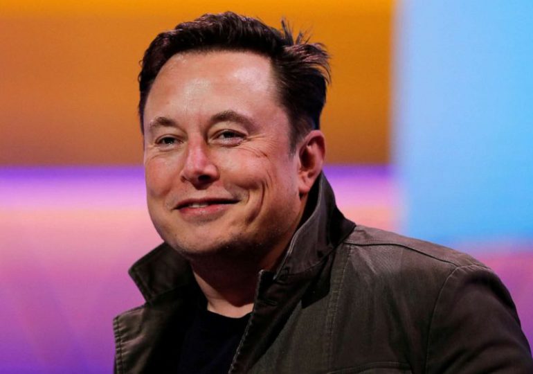 Elon Musk formará un "consejo de moderación de contenido" en Twitter