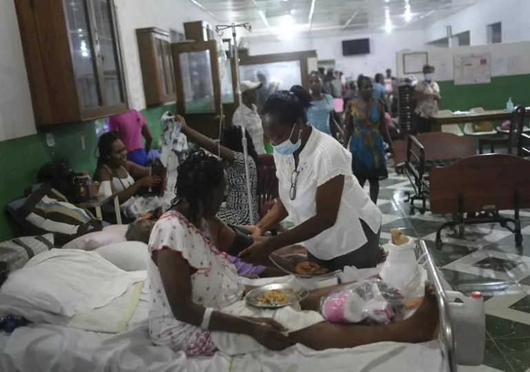 Siguen aumentando los casos de cólera en Haití