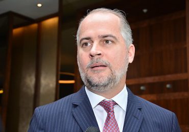 Superintendente de Bancos se rehúsa hablar sobre deuda de Mantequilla con sus clientes