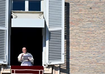 El papa pone bajo tutela a la organización benéfica Caritas Internationalis