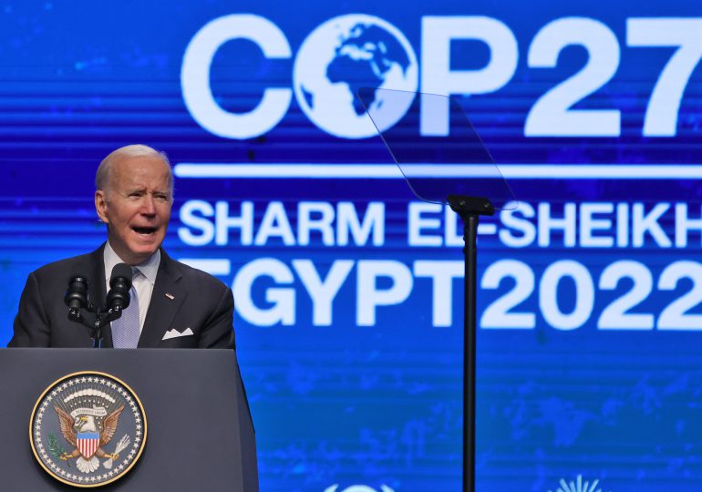 Biden advierte que está en juego "la vida del planeta" a causa del cambio climático