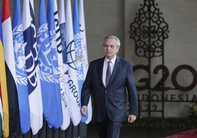 Presidente argentino se somete a estudios médicos tras malestar en G-20