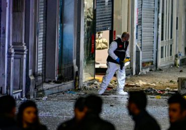 Al menos seis muertos en un atentado atribuido a "una mujer" en el centro de Estambul