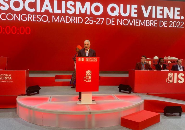 <strong>Internacional Socialista elige a Miguel Vargas como presidente de honor a nivel mundial</strong>