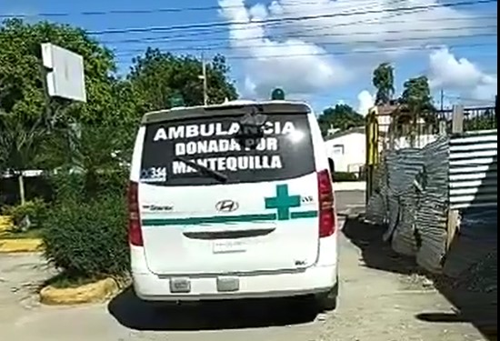 VIDEO| Intentan llevarse ambulancia donada por Mantequilla