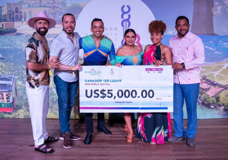 México gana 1er lugar en ADN Bachata World Festival en RD