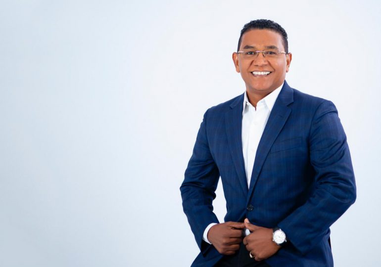 Demetrio Lluberes anuncia precandidatura a senador de San Cristóbal por el PLD