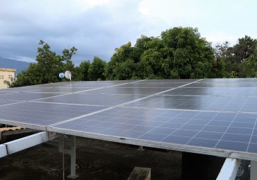 Ademi financia más de 250 proyectos para la instalación de paneles solares a pequeños empresarios