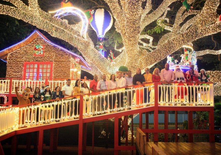 La Casita de Santa y el árbol de Navidad en Alcaldía Santiago estará abierto de jueves a domingo