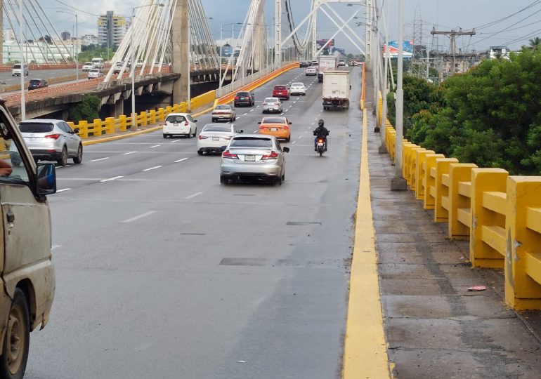 Obras Públicas entrega remozado el puente Juan Pablo Duarte