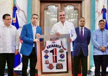 Presidente Abinader dispone reparación de Club BAMESO con inversión de 11 millones de pesos