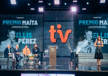 Imaginativa reconoce a protagonistas de la televisión con el Premio Maíta