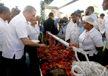 Presidente Abinader entregará 6 millones de raciones alimenticias en Navidad del Cambio 2022