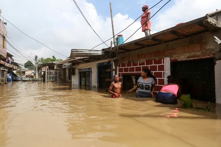 Intensa temporada de lluvias en Colombia deja 271 muertos en noviembre