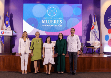 ProDominicana realiza conferencia sobre el papel de la mujer empresaria en la creación de prosperidad