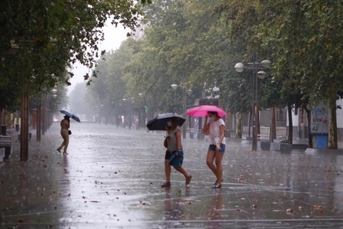 ONAMET pronostica lluvias pasajeras en provincias del Nordeste y sureste