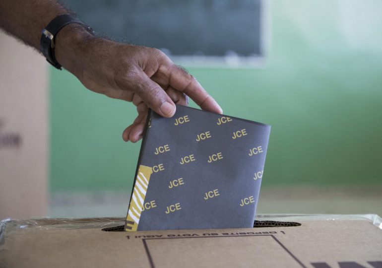 JCE entra en fase de revisión de votos nulos y observados del proceso electoral