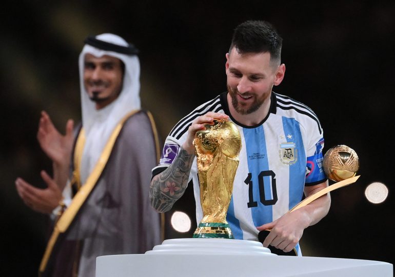 El mundo felicita a la selección Argentina de Messi por su título mundial