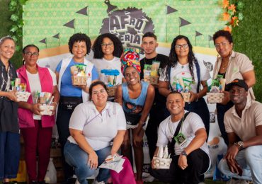 Realizan con éxito “Afro Feria 2022” en Santo Domingo