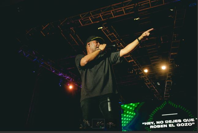 <strong>Travy Joe llevó su música y mensaje al Festival por la Vida </strong>