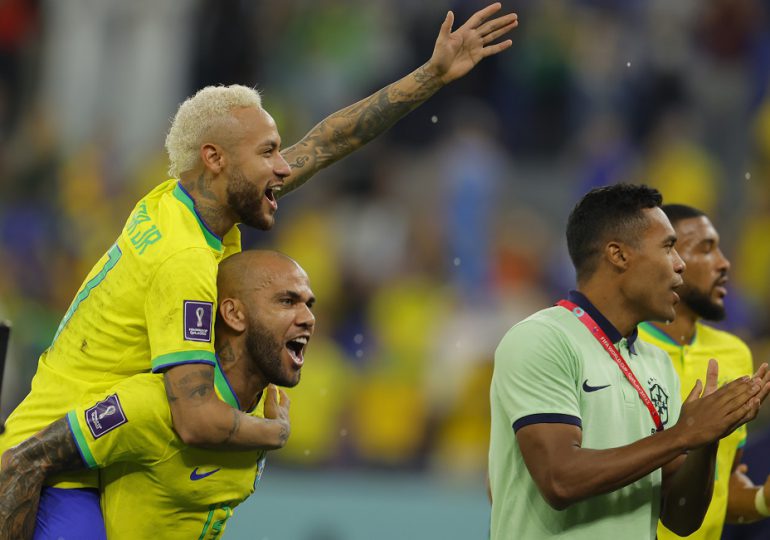 Brasil avanza a cuartos al presentarle el 'jogo bonito' a Corea del Sur