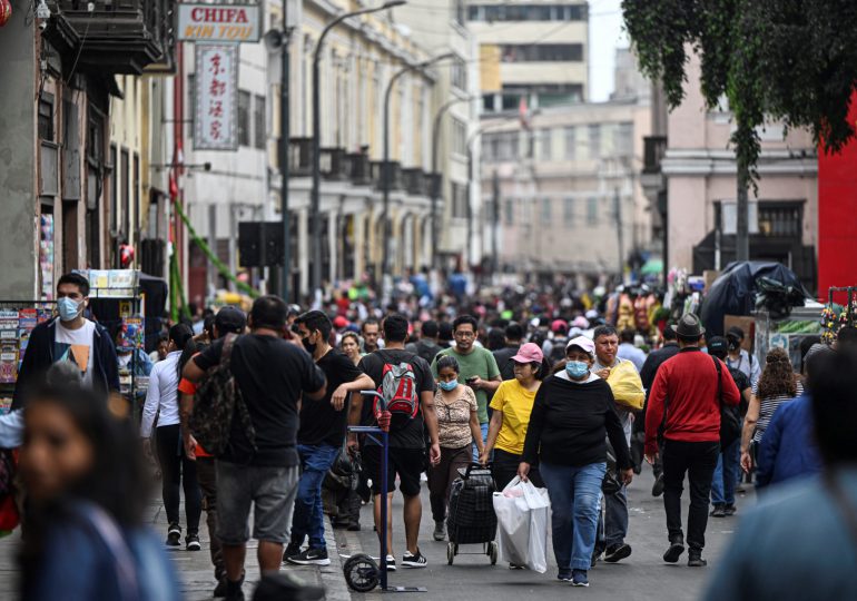 La economía de Perú, un "edificio antisísmico" ante terremotos políticos