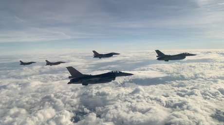 Turquía denuncia aviones griegos han intentado interferir en una misión de la OTAN