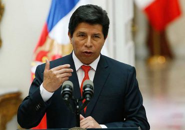 Congreso de Perú destituye a Pedro Castillo tras su anuncio de un "gobierno de excepción"